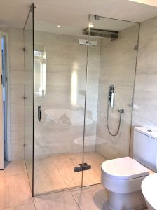 wallis-banstead-frameless-shower-2016-1