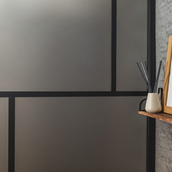 Drench Matte Suzhou oriental style shower screen with black fame and frosted glass